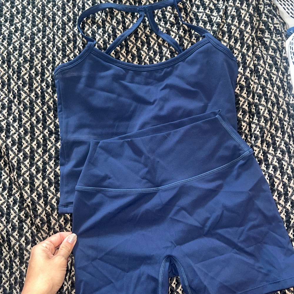 Navy workout set - Picture 6 of 6